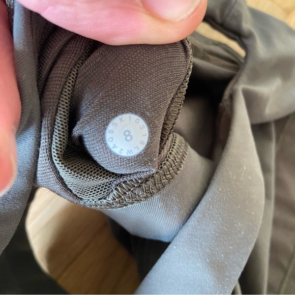 Lululemon womens Time To Sweat Bra green size 8 EUC - Picture 7 of 7